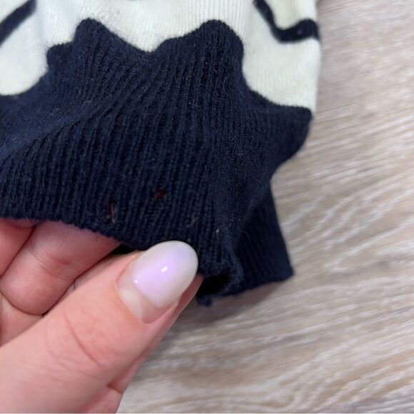 Demylee 100% cashmere navy and white stripe crewneck sweater - Picture 5 of 9